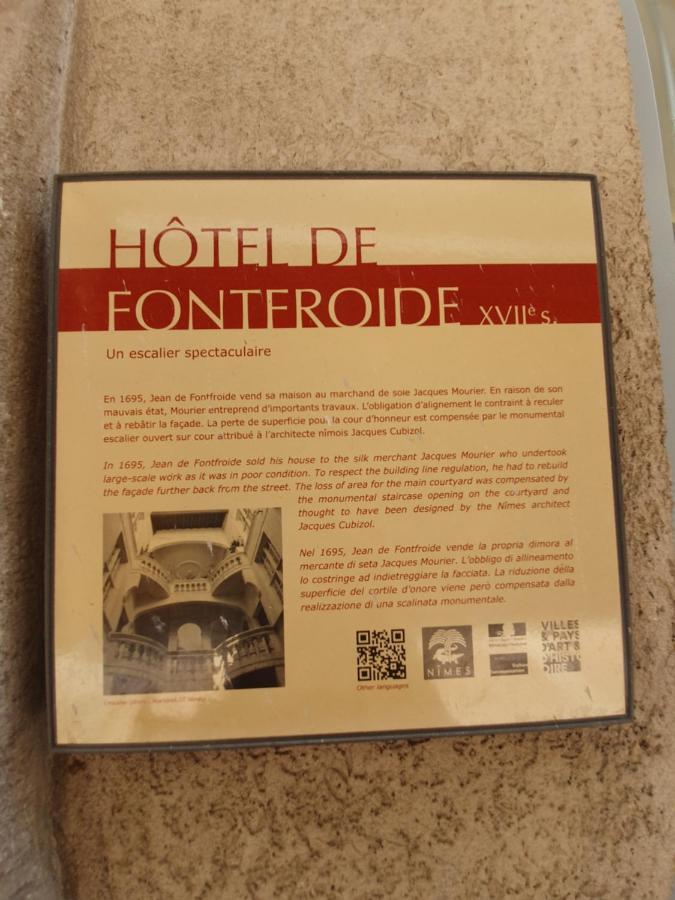 Au Coeur Du Centre Historique - Immeuble Classe - Terrasse - Climatise ニーム エクステリア 写真